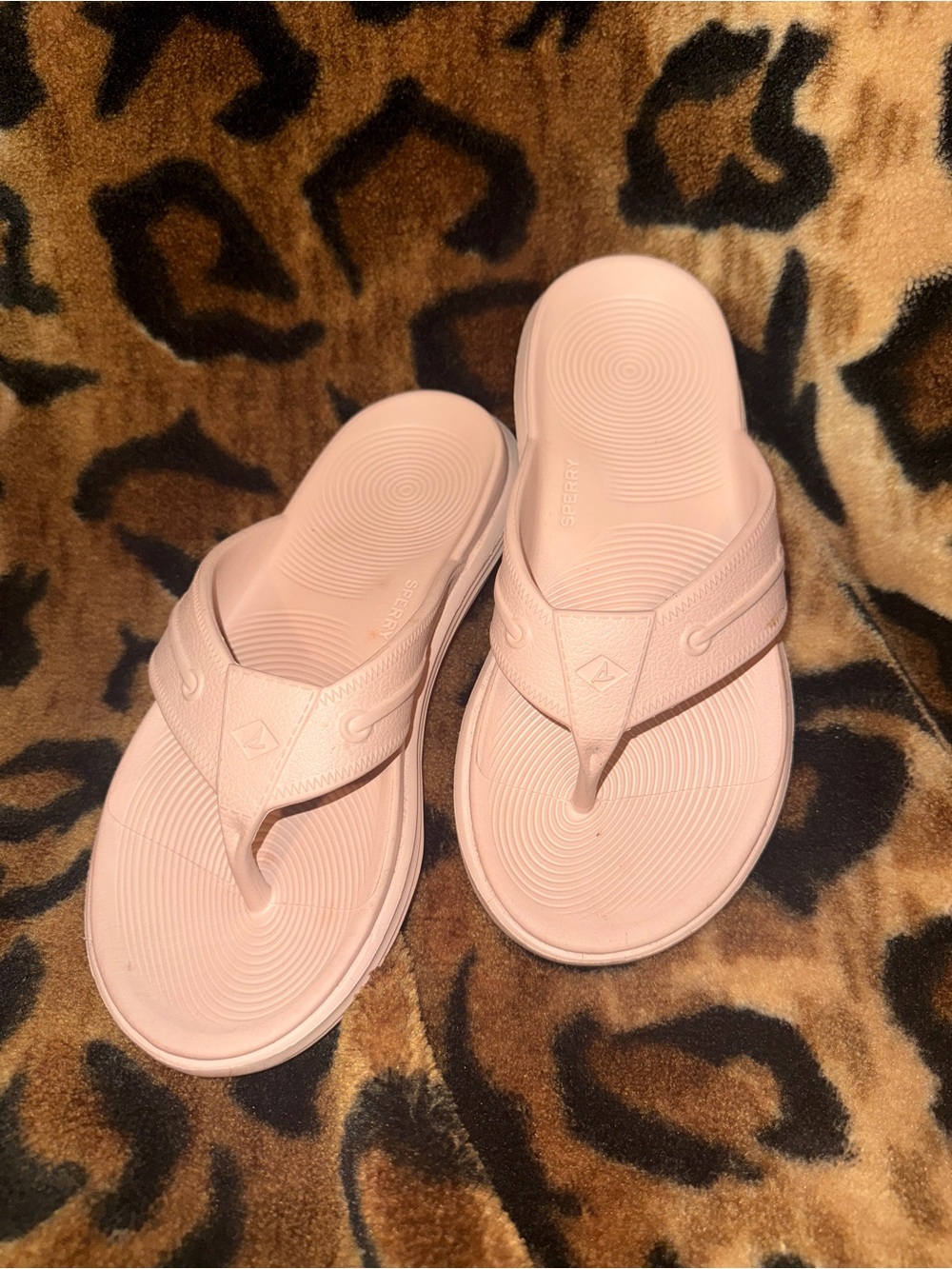 Sperry Light Pink Foam Thong Sandals